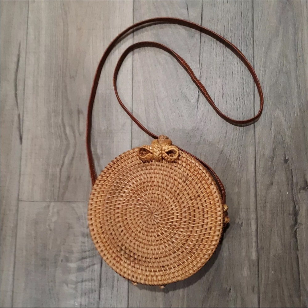D’Margeaux Rattan Wicker Canteen Circle Purse NWOT